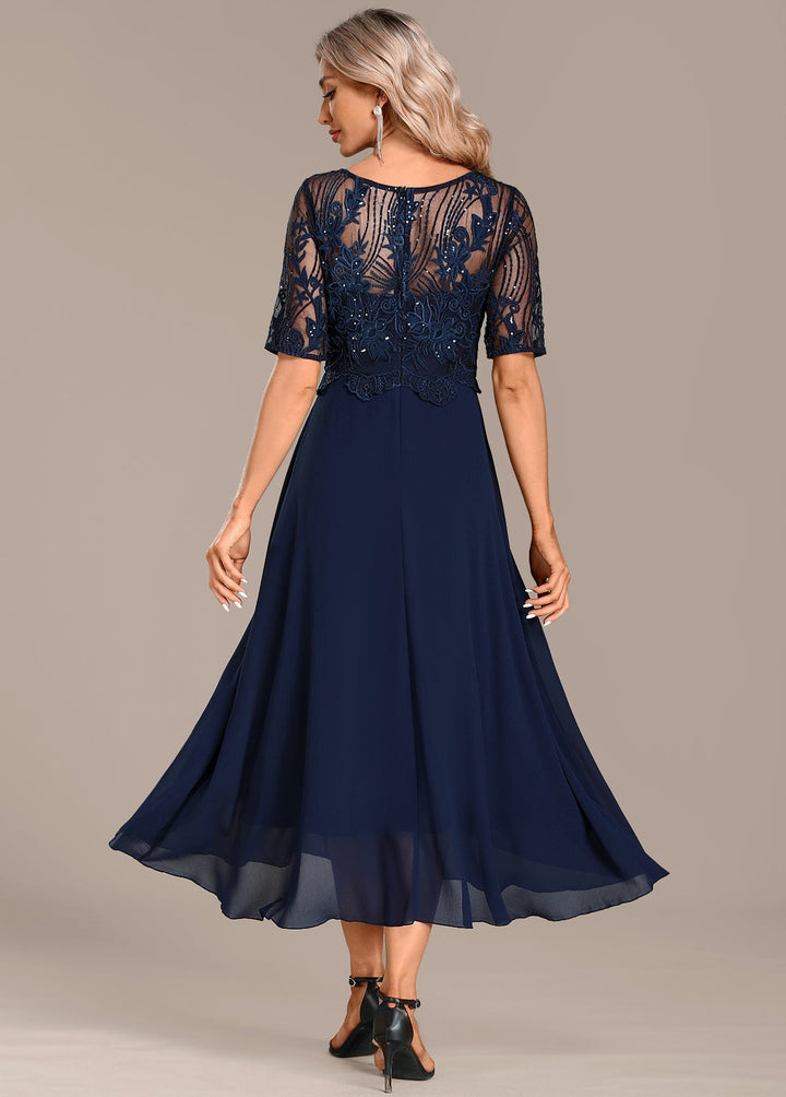 Sophie Lace Short Sleeve Round Neck Dress