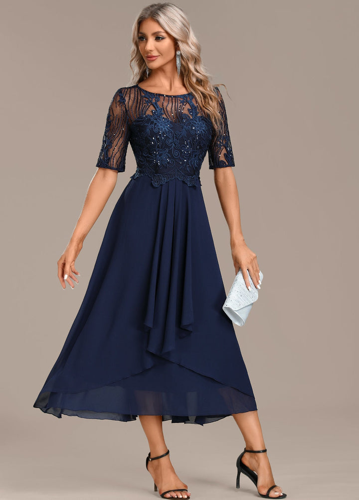 Sophie Lace Short Sleeve Round Neck Dress