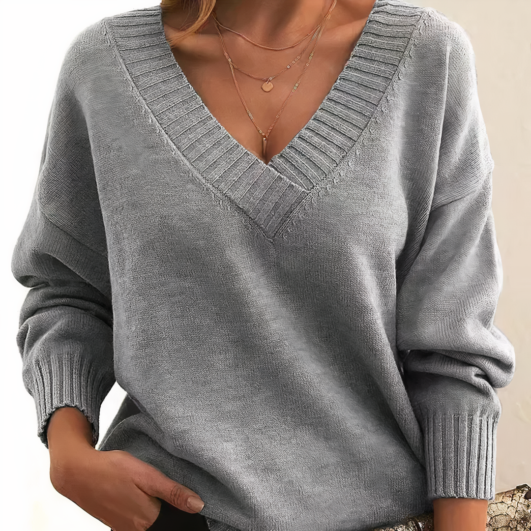 Mira - Chic Sweater