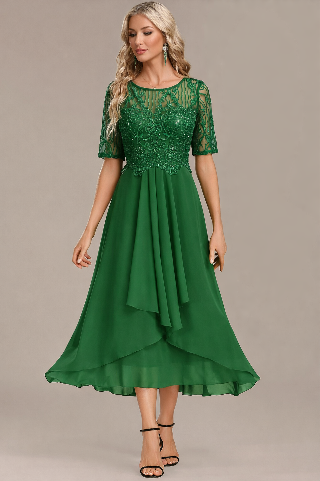 Sophie Lace Short Sleeve Round Neck Dress